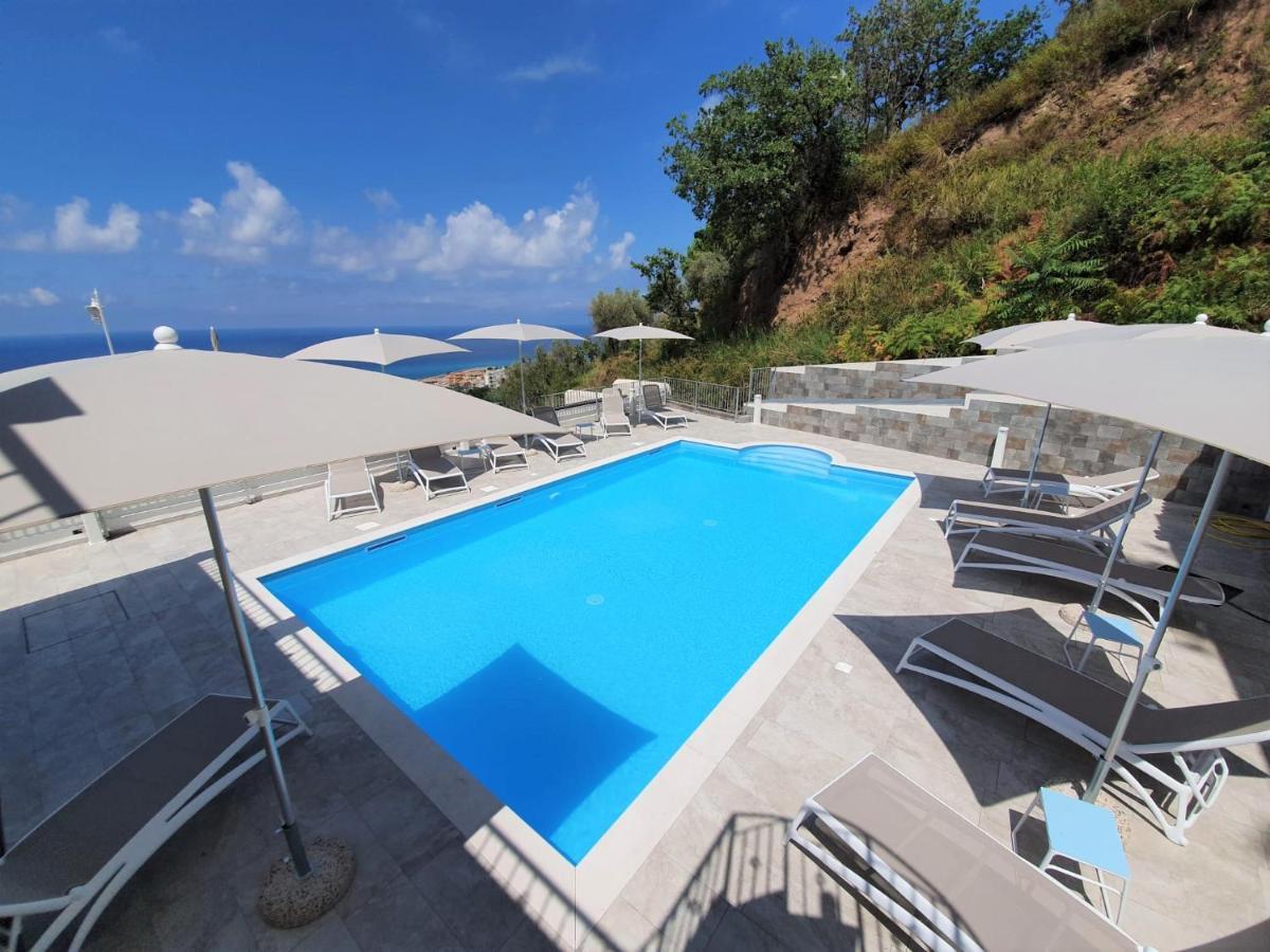 Appartamenti Borgo Panoramico N 9 โตรเปอา ภายนอก รูปภาพ