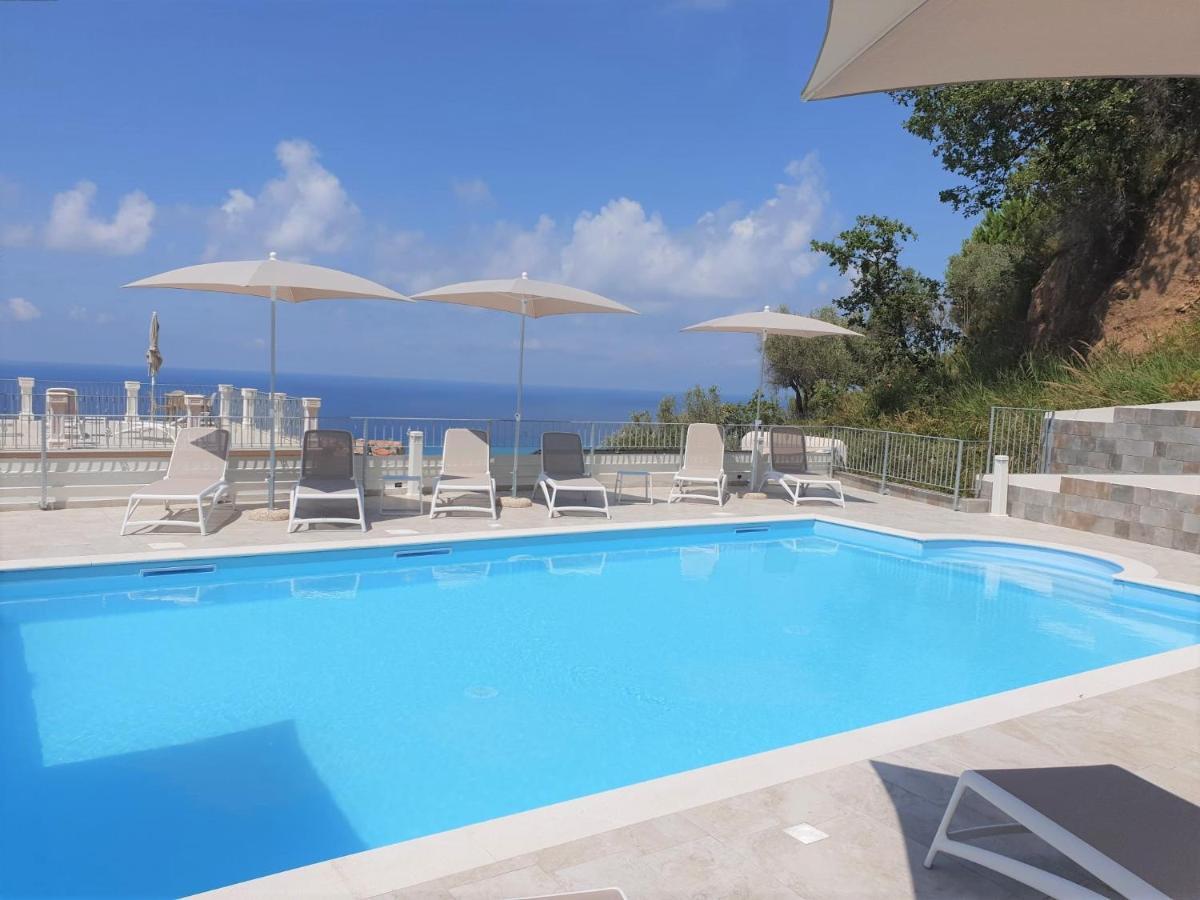 Appartamenti Borgo Panoramico N 9 โตรเปอา ภายนอก รูปภาพ