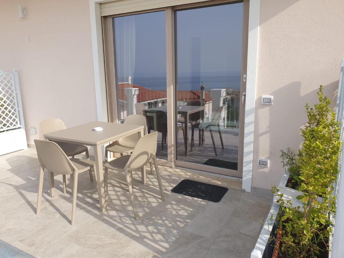 Appartamenti Borgo Panoramico N 9 โตรเปอา ภายนอก รูปภาพ