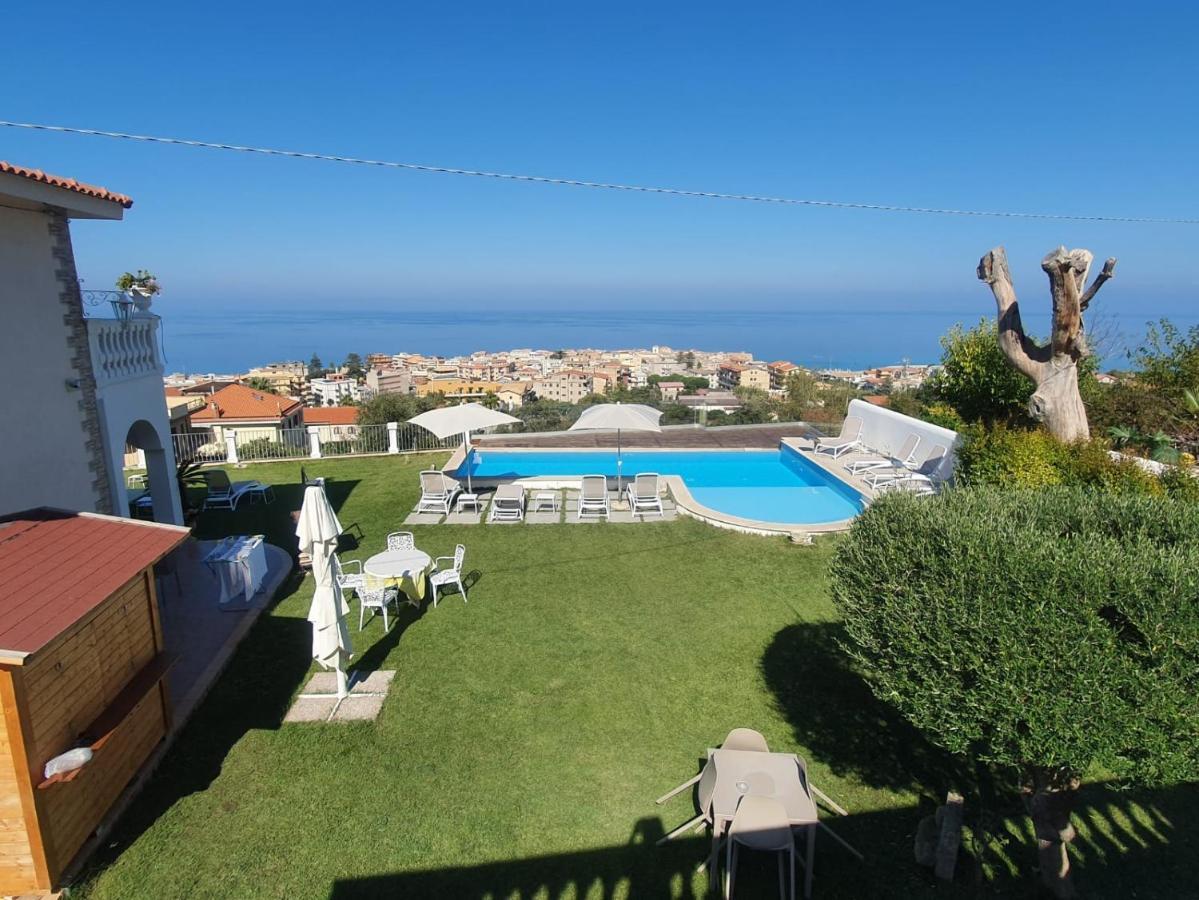 Appartamenti Borgo Panoramico N 9 โตรเปอา ภายนอก รูปภาพ